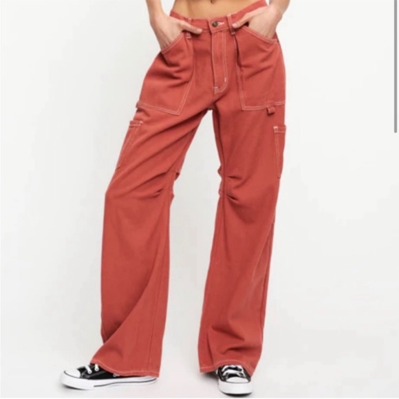 LIONESS CARGO DENIM PANTS RED - Picture 3 of 5
